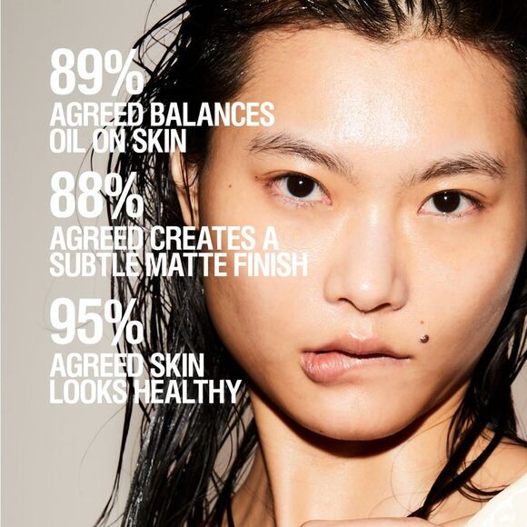 Grown Alchemist Matte Balancing Moisturizer - 60mL - Picture 4 of 6